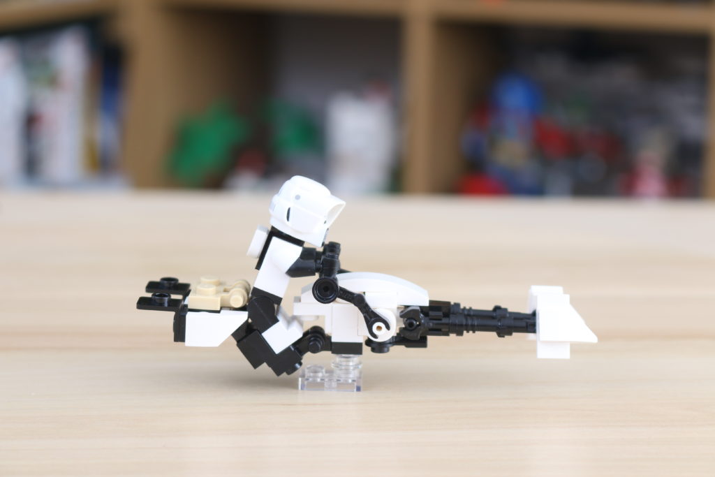LEGO Star Wars The Mandalorian Speeder Bike Z 74 custom build 1