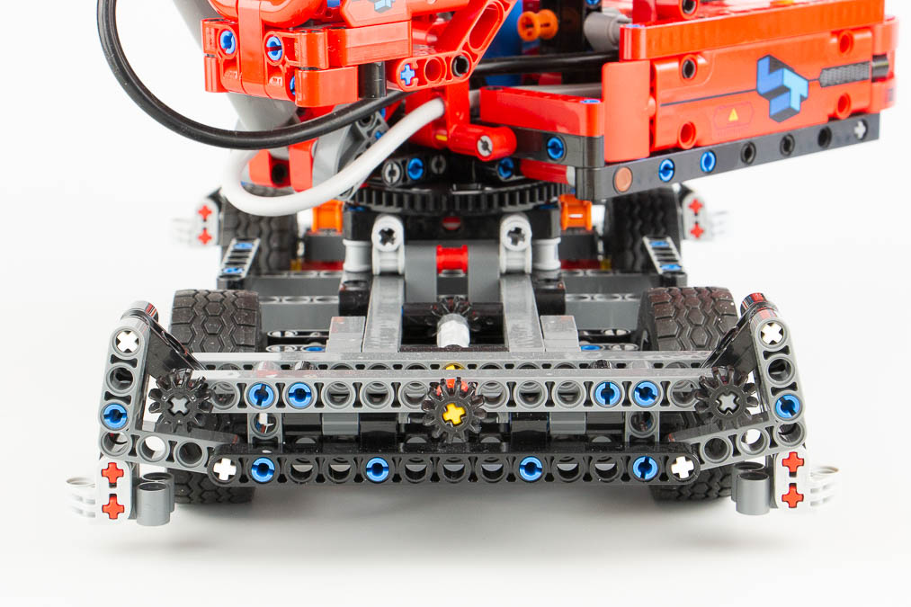 42144 Technic Material Handler 31