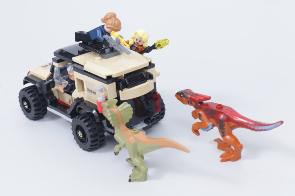 LEGO Jurassic World 76951 Pyroraptor Dilophosaurus Transport review 28 1024x683