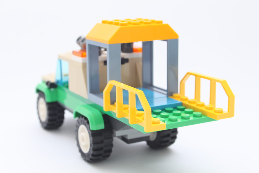 LEGO CITY 60353 Wildlife Rescue Missions review 13 1024x683