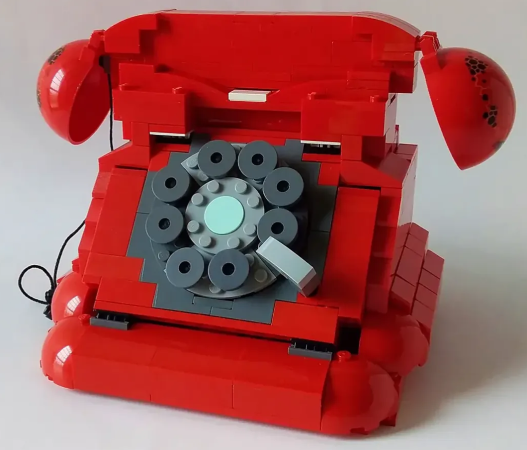 LEGO Ideas rotary phone 1024x875