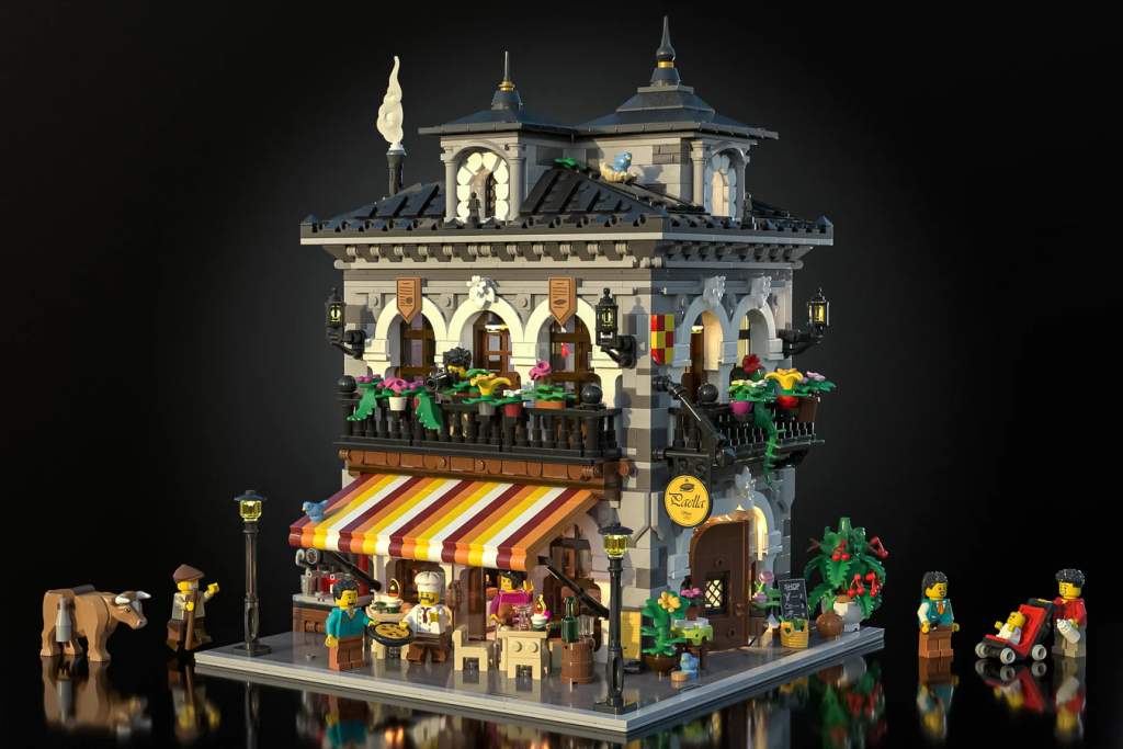 LEGO Ideas Mediterranean Restaurant 1 1024x683