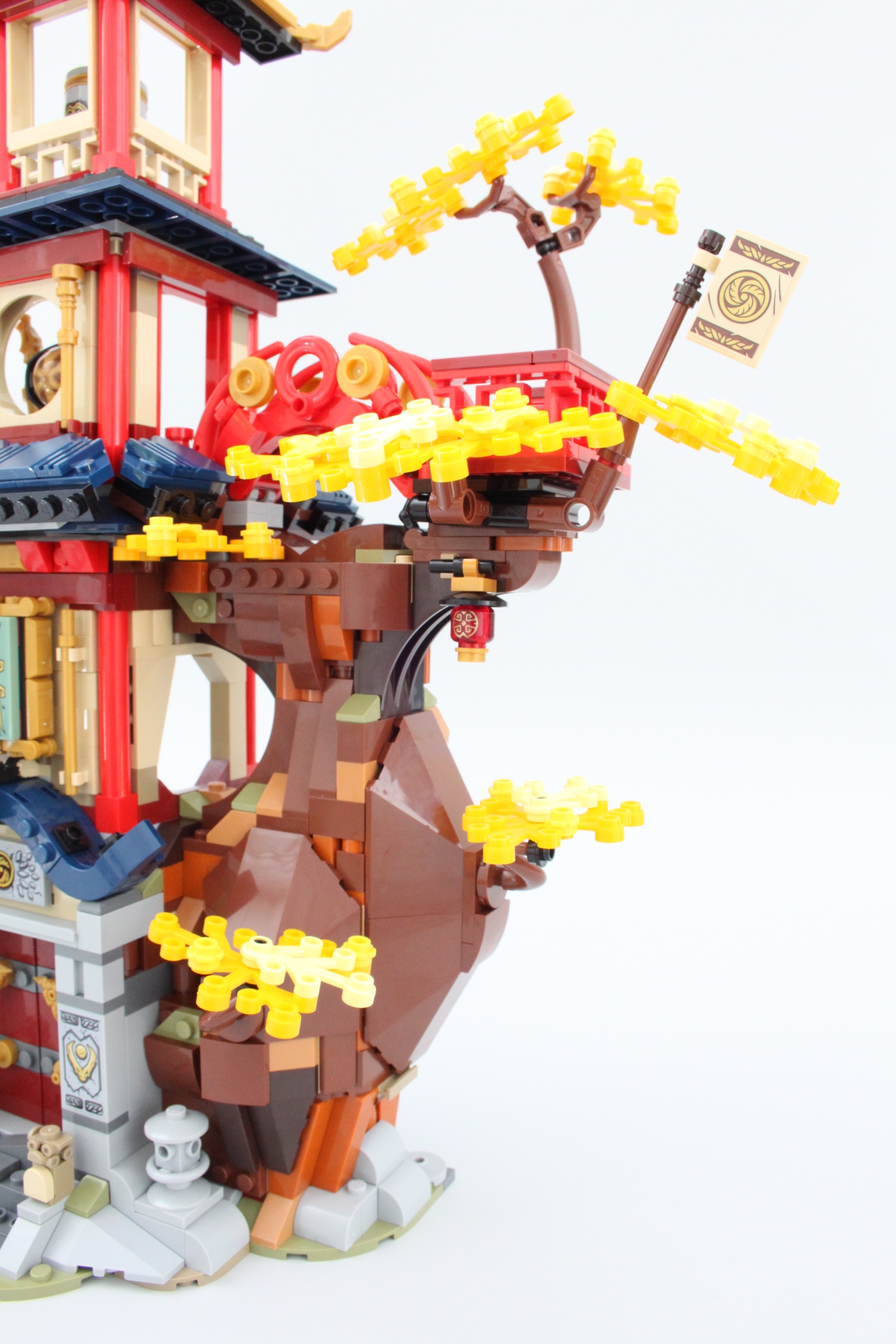 LEGO NINJAGO 71795 Temple of the Dragon Energy Cores review 35 scaled