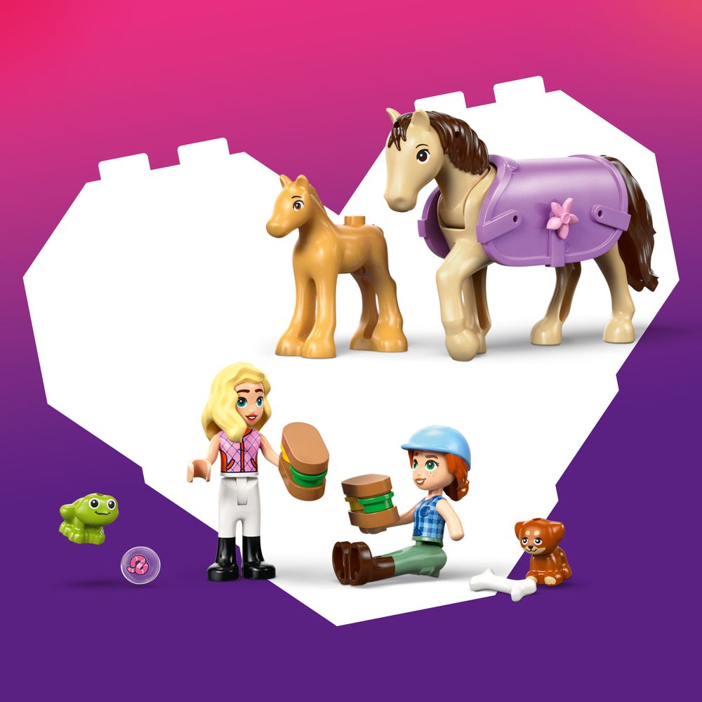 LEGO Friends 42695 Horse Baby Foal Trailer 8