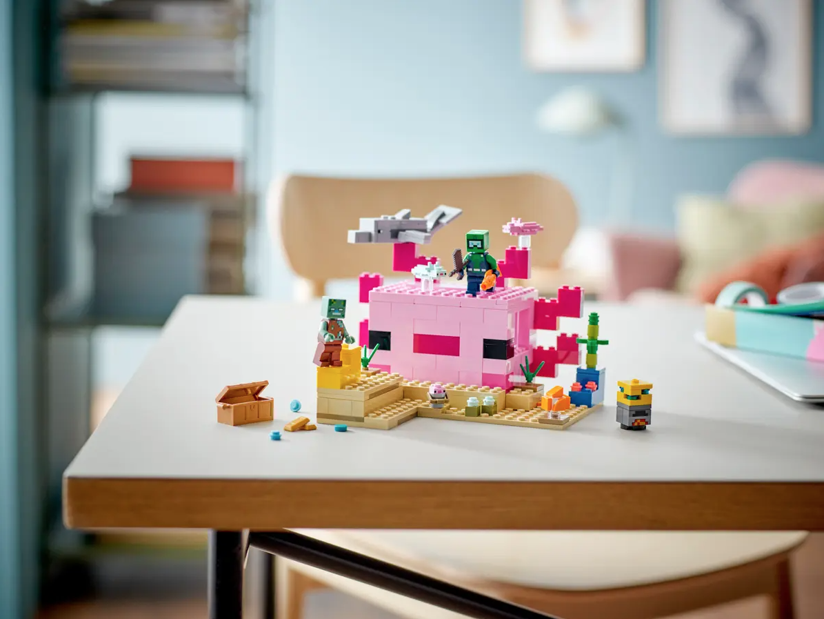 LEGO Minecraft 21247 The Axolotl House 7