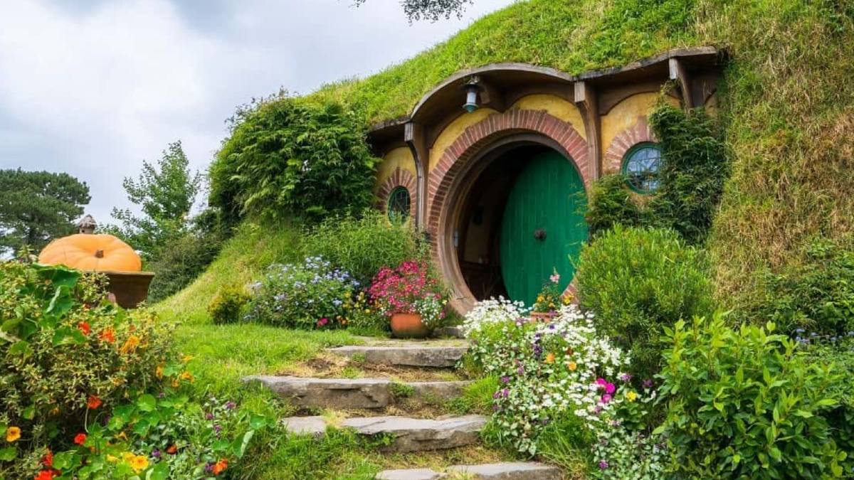 LEGO The Lord of the Rings The Shire rumoured for 2025