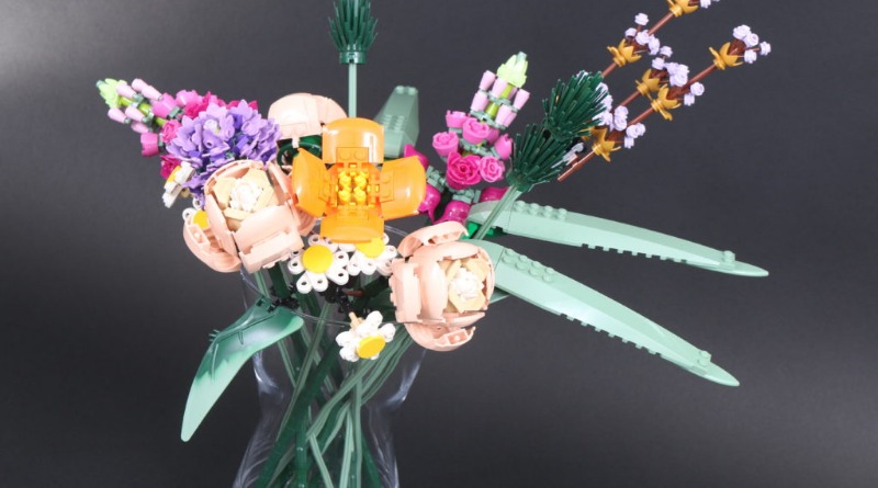 The LEGO Group considered including a vase in 10280 Flower Bouquet