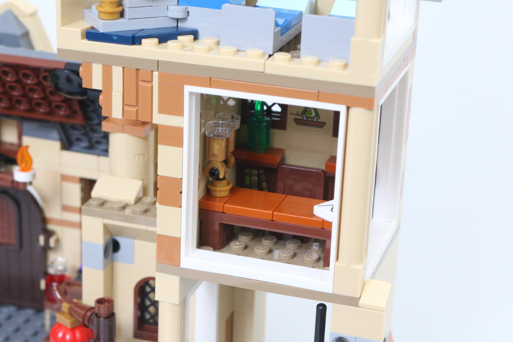 LEGO Harry Potter 75969 Hogwarts Astronomy Tower review 8