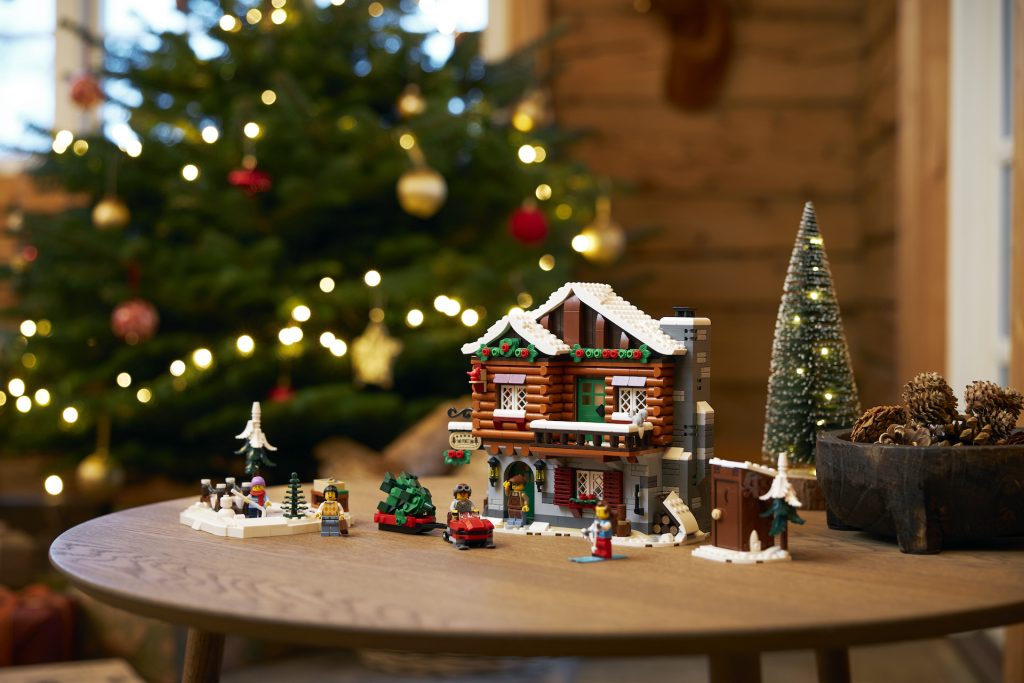 LEGO Icons Winter Village 10325 Alpine Lodge 36 1024x683