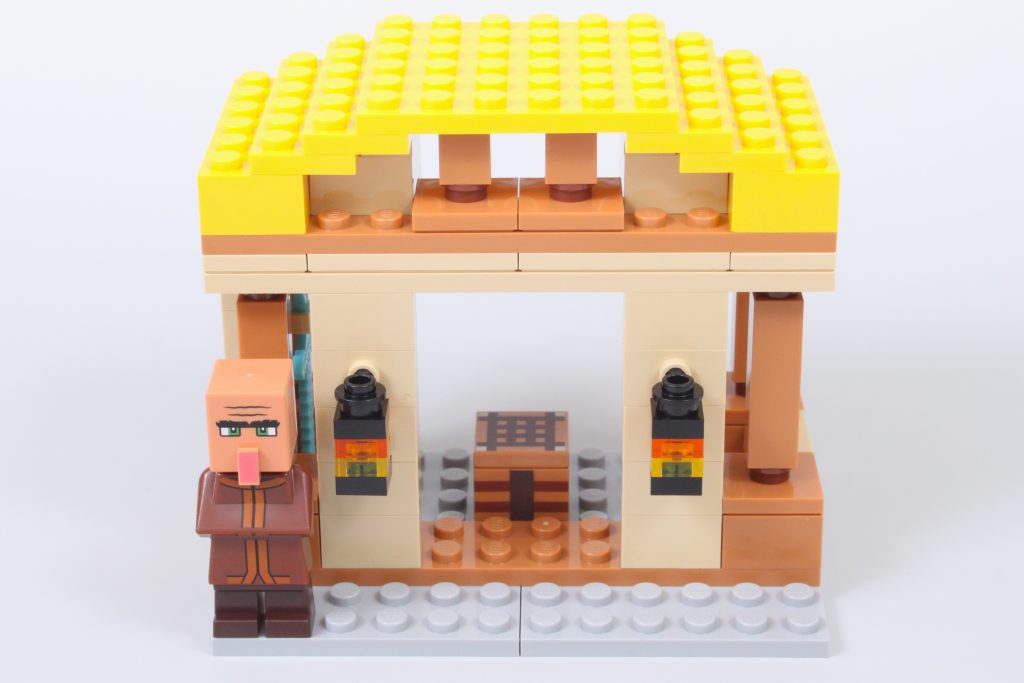 LEGO Minecraft 21273 The Ghast Balloon Village Attack review 4 1024x683
