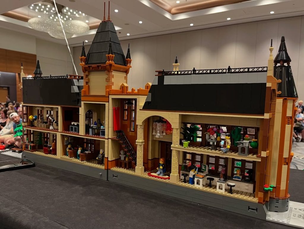 LONDONBRIDGEBRICKS BrickLink Designer Program Series 8 University of Science 2 1024x770