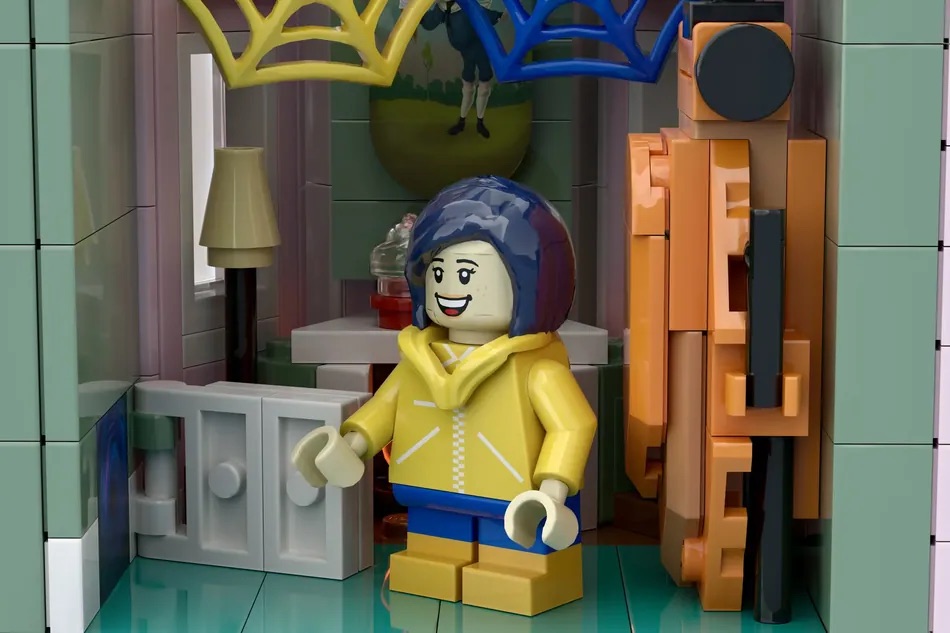LEGO Ideas Coraline The Pink Palace 5