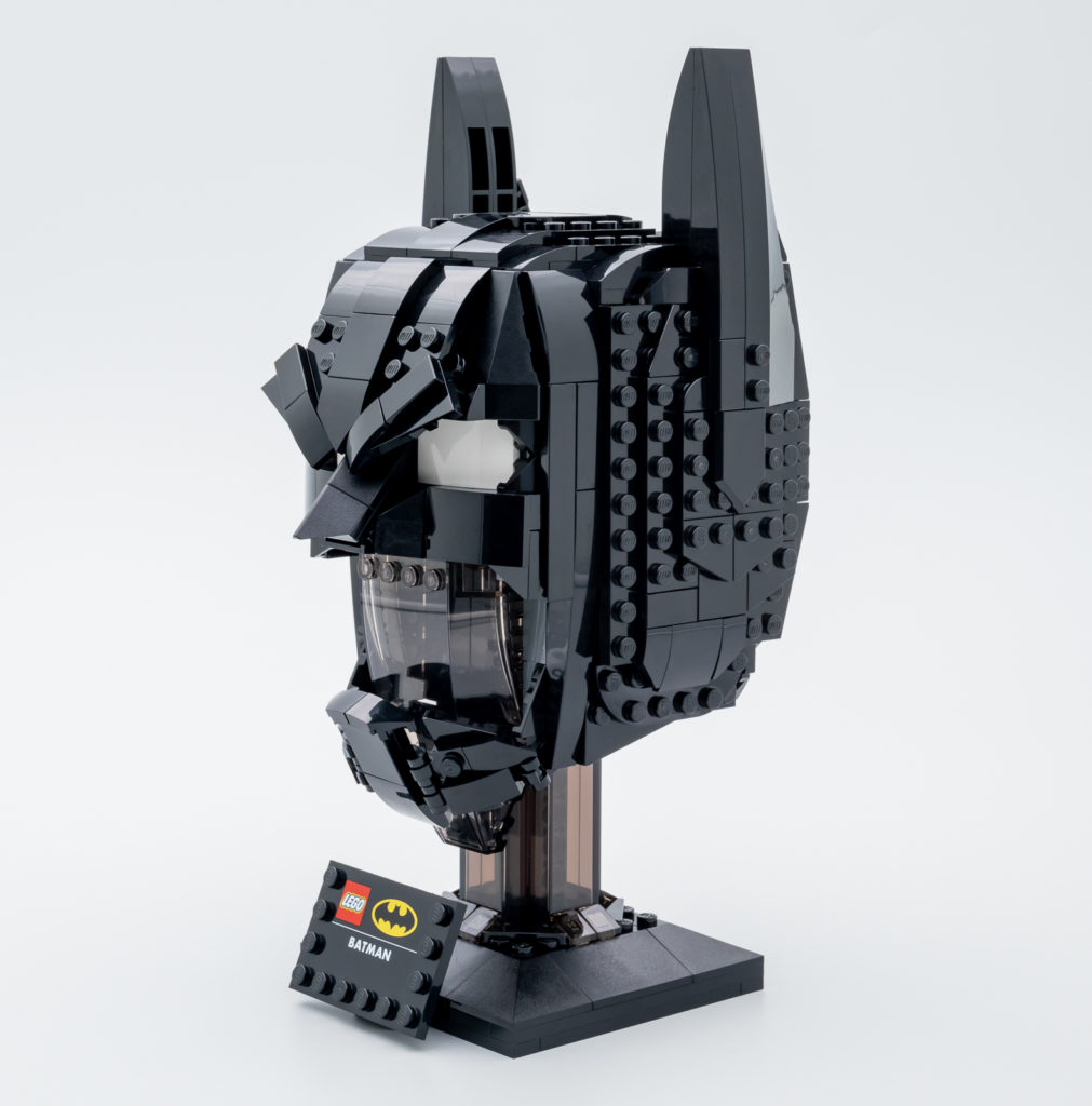 LEGO Batman 76182 Batman Cowl Hoth Bricks first look 2