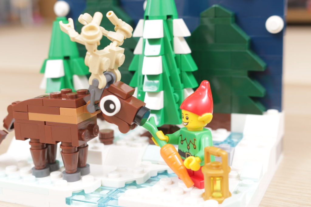 LEGO Black Friday 40484 Santas Front Yard gift with purchase review 6 1024x683