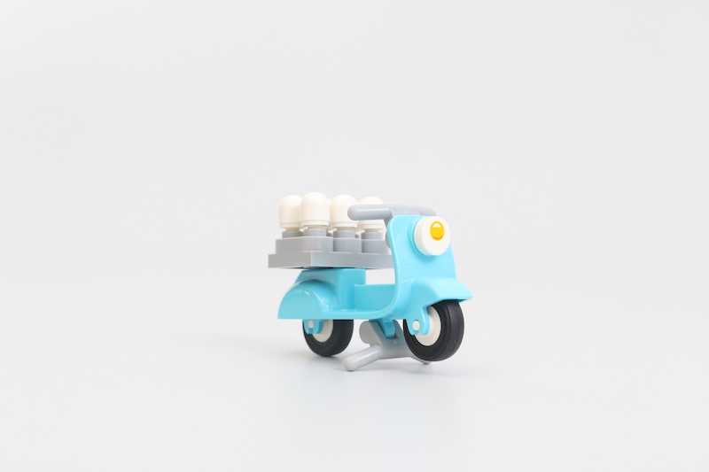 853990 Easter Bunny House review 6