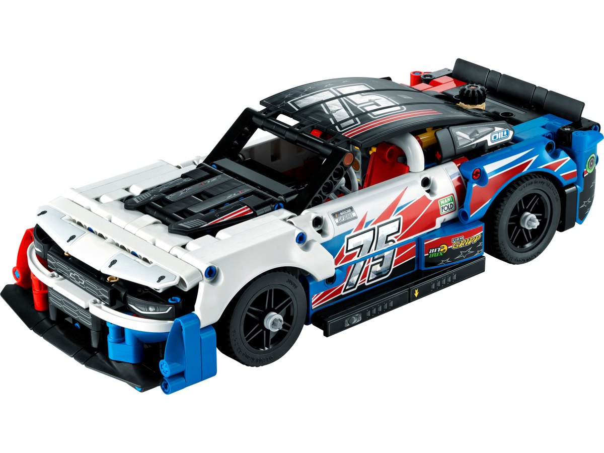 LEGO Technic 42153 NASCAR Next Gen Chevrolet Camaro ZL1 1