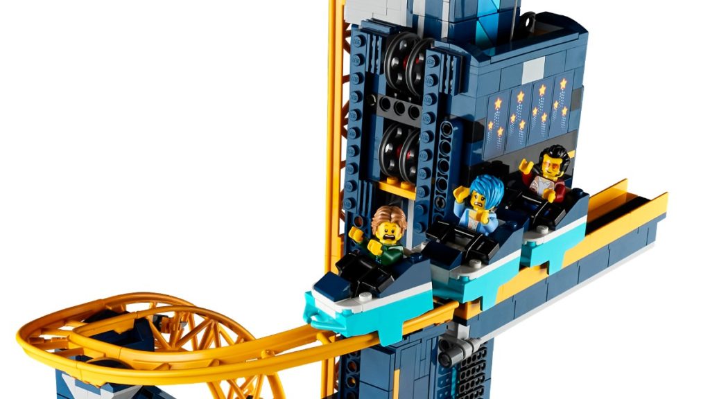 LEGO 10303 Loop coaster top featured 1024x576