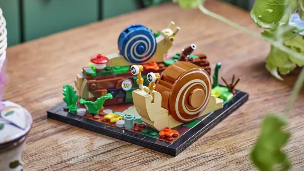 LEGO Ideas 40788 Friendly Snails featured 1024x576