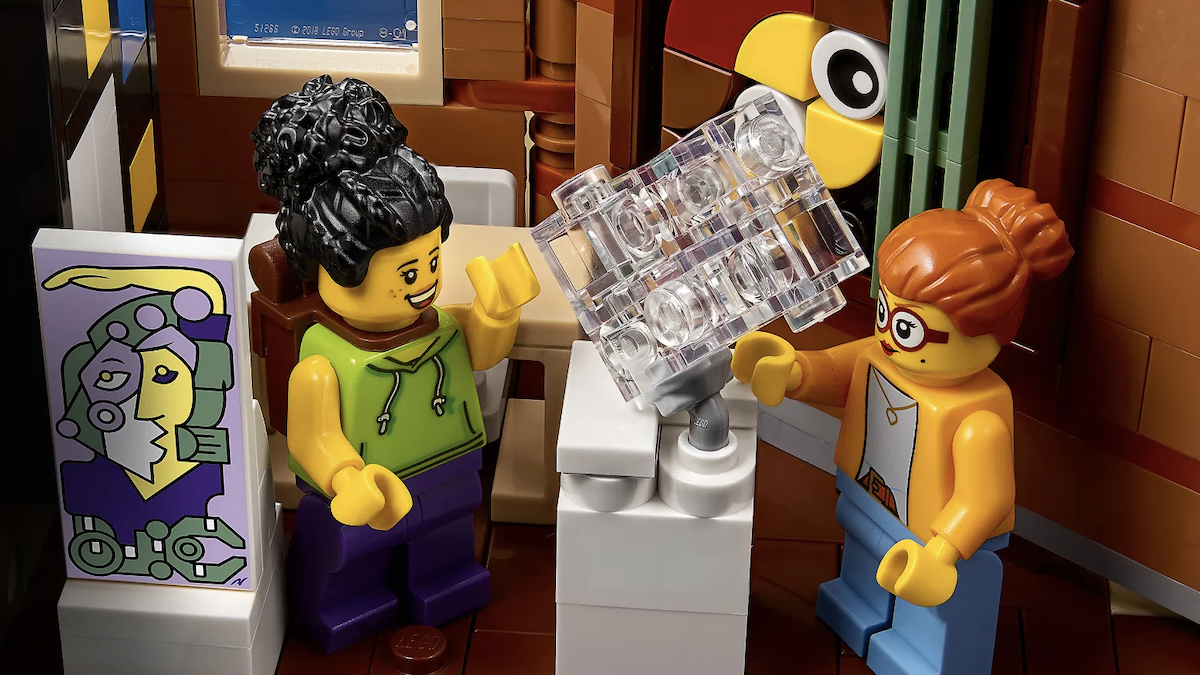 Photographer shares biggest difficulties for shooting LEGO
