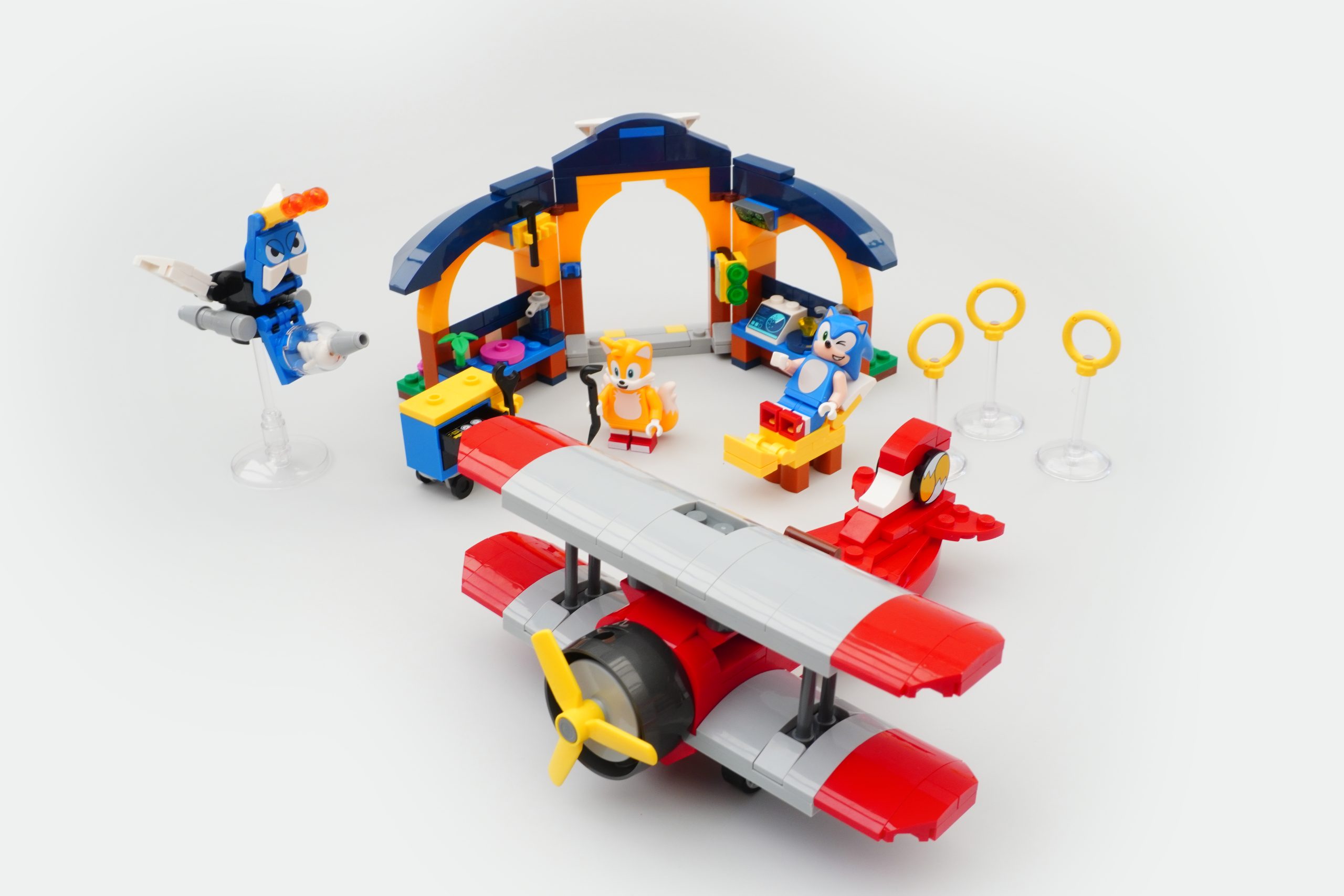 LEGO Sonic the Hedgehog 76991 Tails Workshop and Tornado Plane review 25 scaled