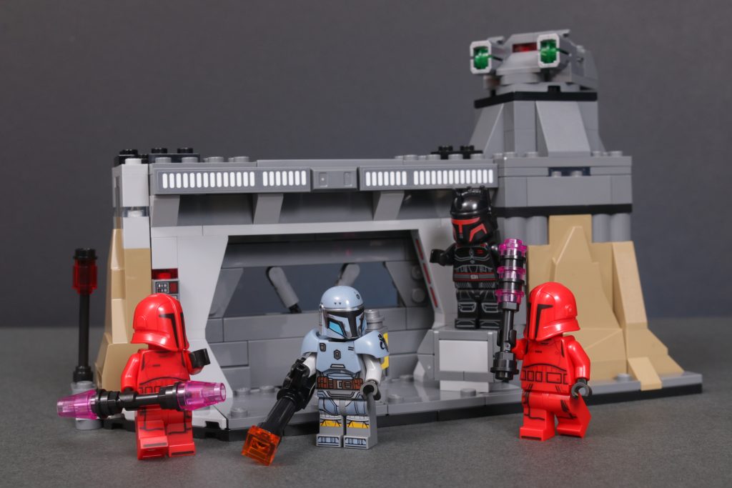 LEGO Star Wars 75386 Paz Vizsla and Moff Gideon Battle review 4 1024x683