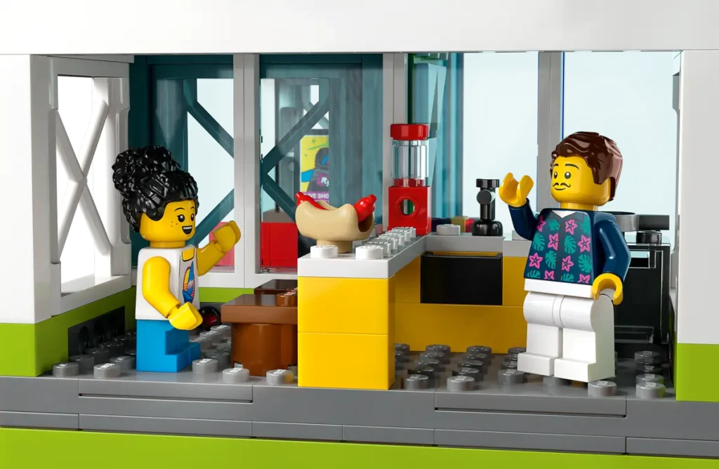 LEGO City 60365 Apartment Building 4 1024x668