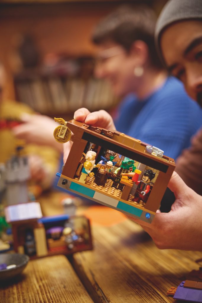 LEGO Ideas 21348 Dungeons Dragons Red Dragons Tale 28 683x1024