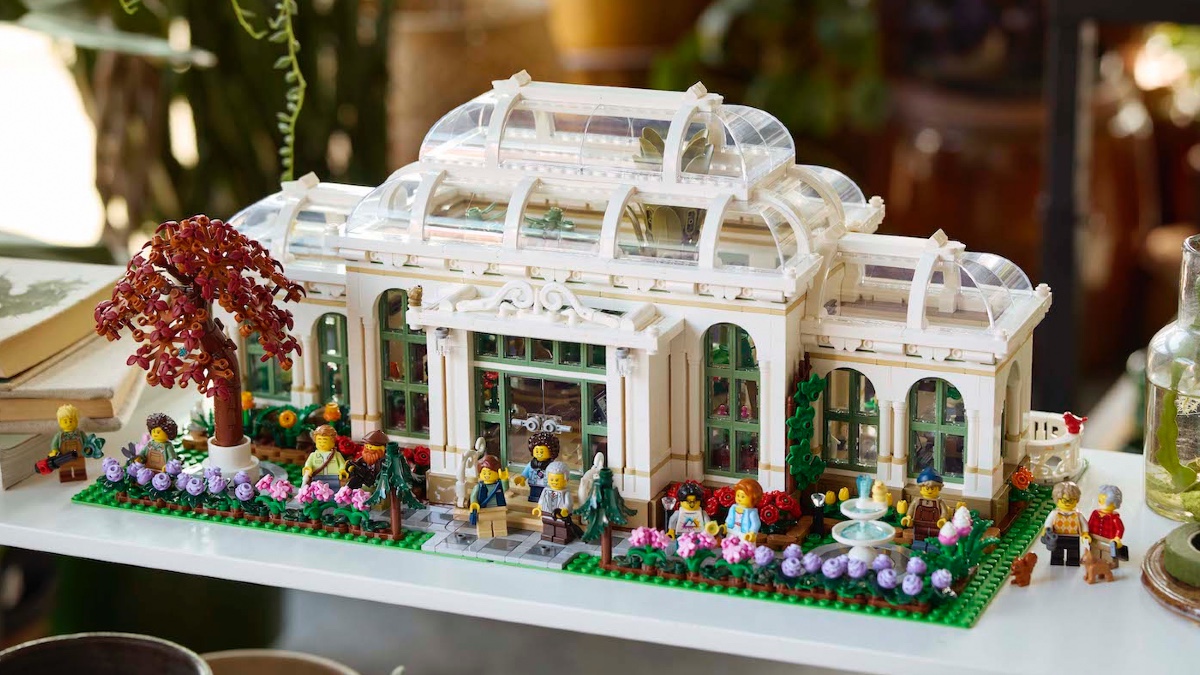 LEGO Ideas 21353 The Botanical Garden officially revealed