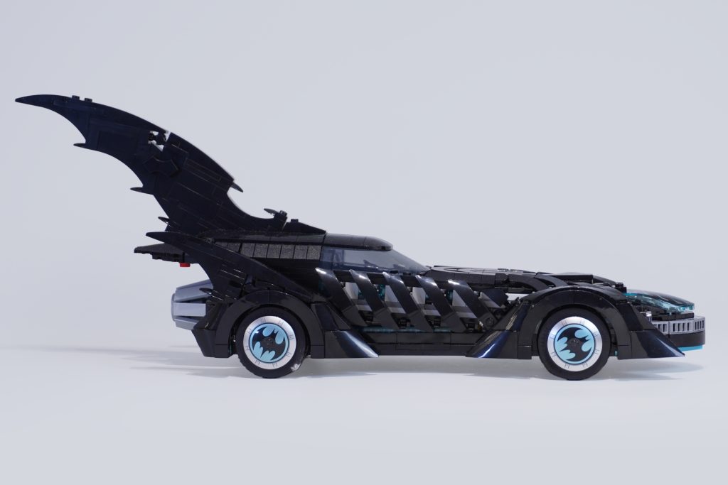 LEGO 76304 Batman Forever Batmobile review 25 1024x683
