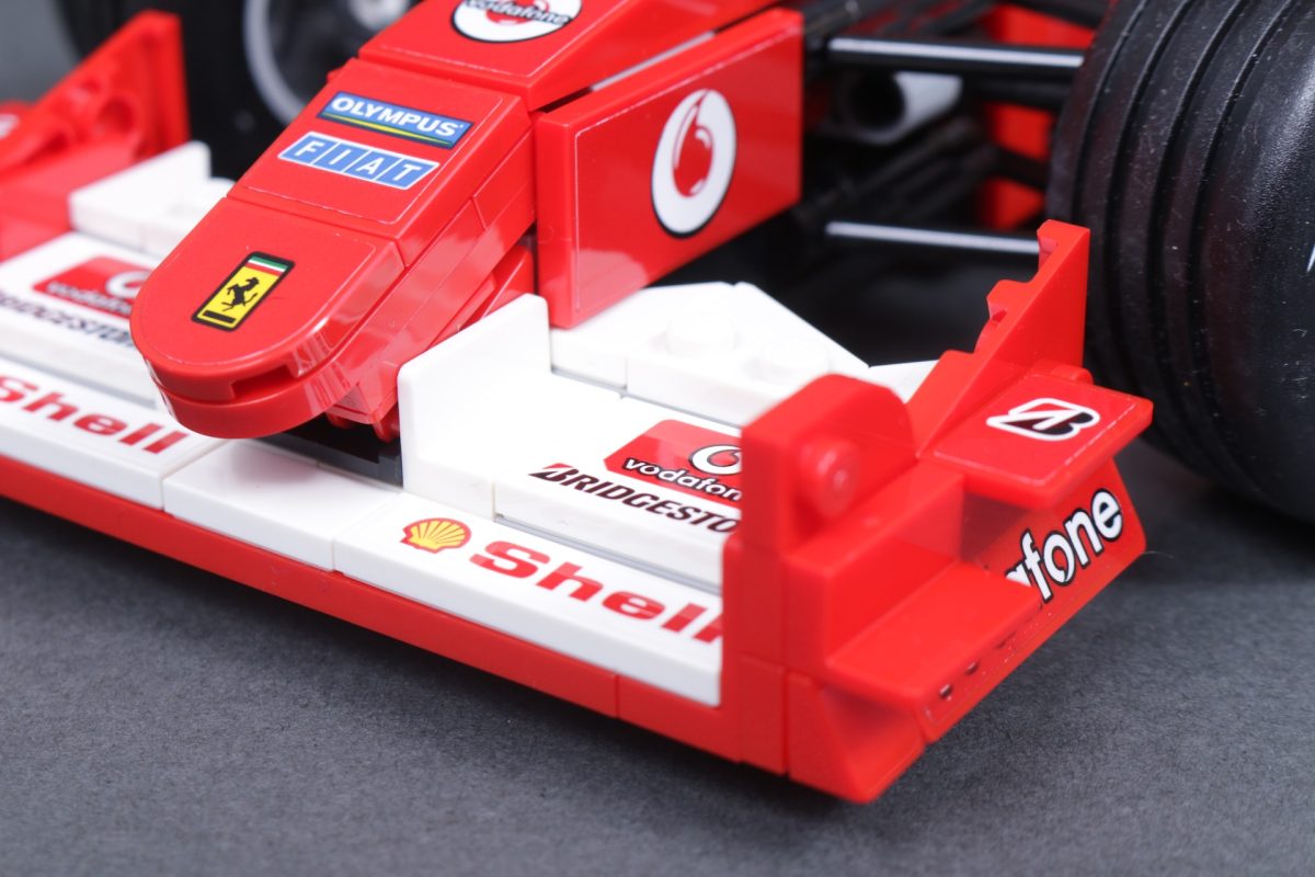 LEGO Icons Ferrari 11375 F2004 Michael Schumacher review 24 1200x800