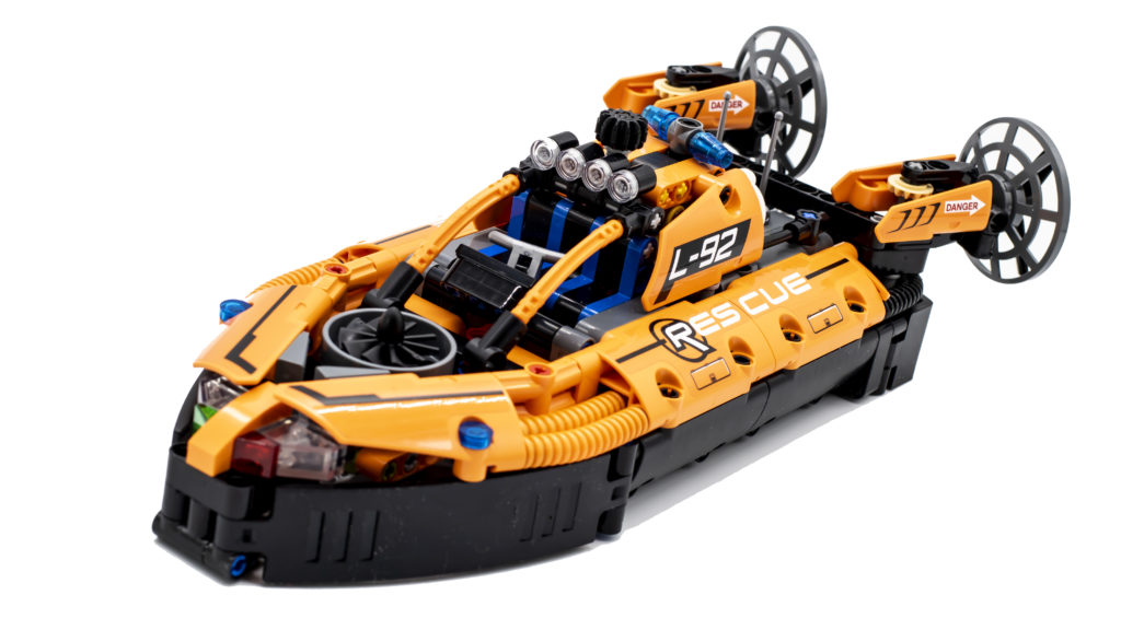 LEGO Technic 42120 Rescue Hovercraft 16