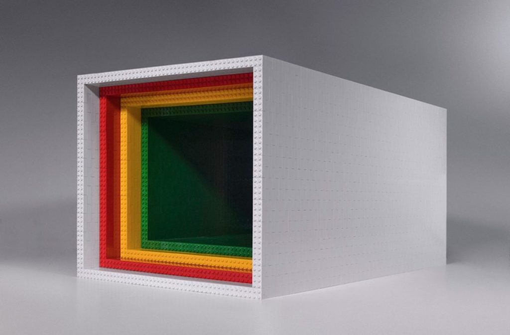 Attractive LEGO coffee table uses only 2x4 bricks – and no glue