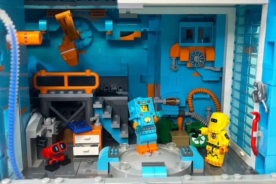 LEGO Ideas Robotic Factory 2