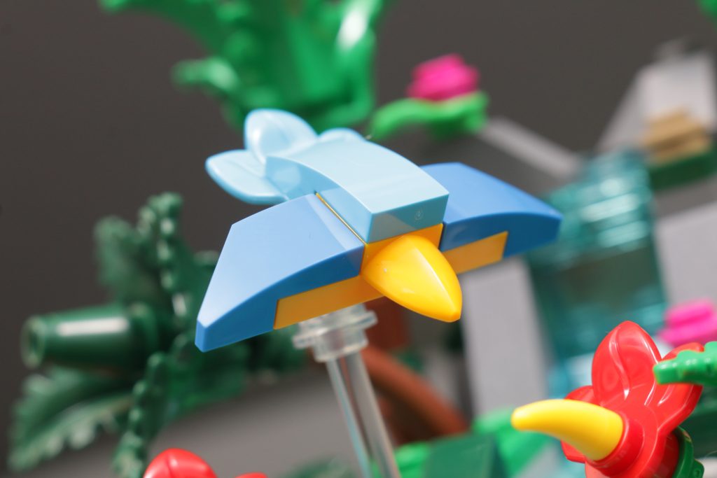 LEGO 40782 Tropical Rainforest Diorama Gift with Purchase review 9 1024x683