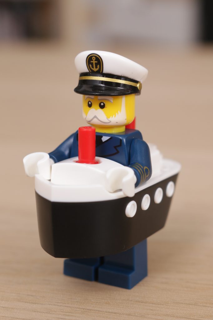 LEGO Collectible Minifigures 71034 Series 23 Ferry Captain 4 683x1024