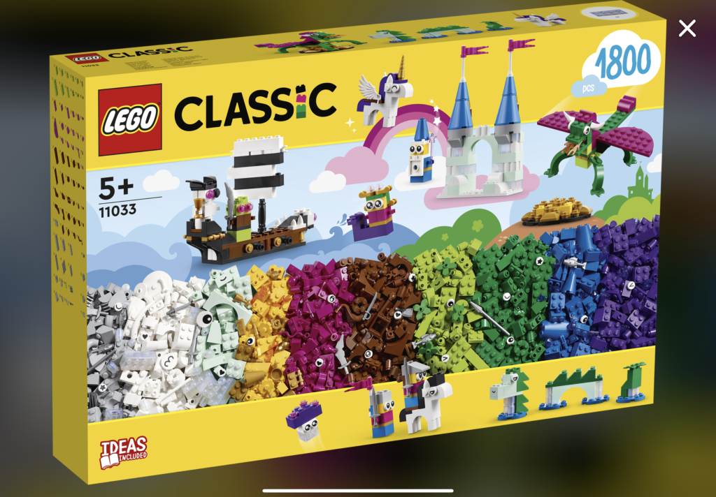 LEGO Classic 11033 Creative Fantasy Universe 1 1024x712