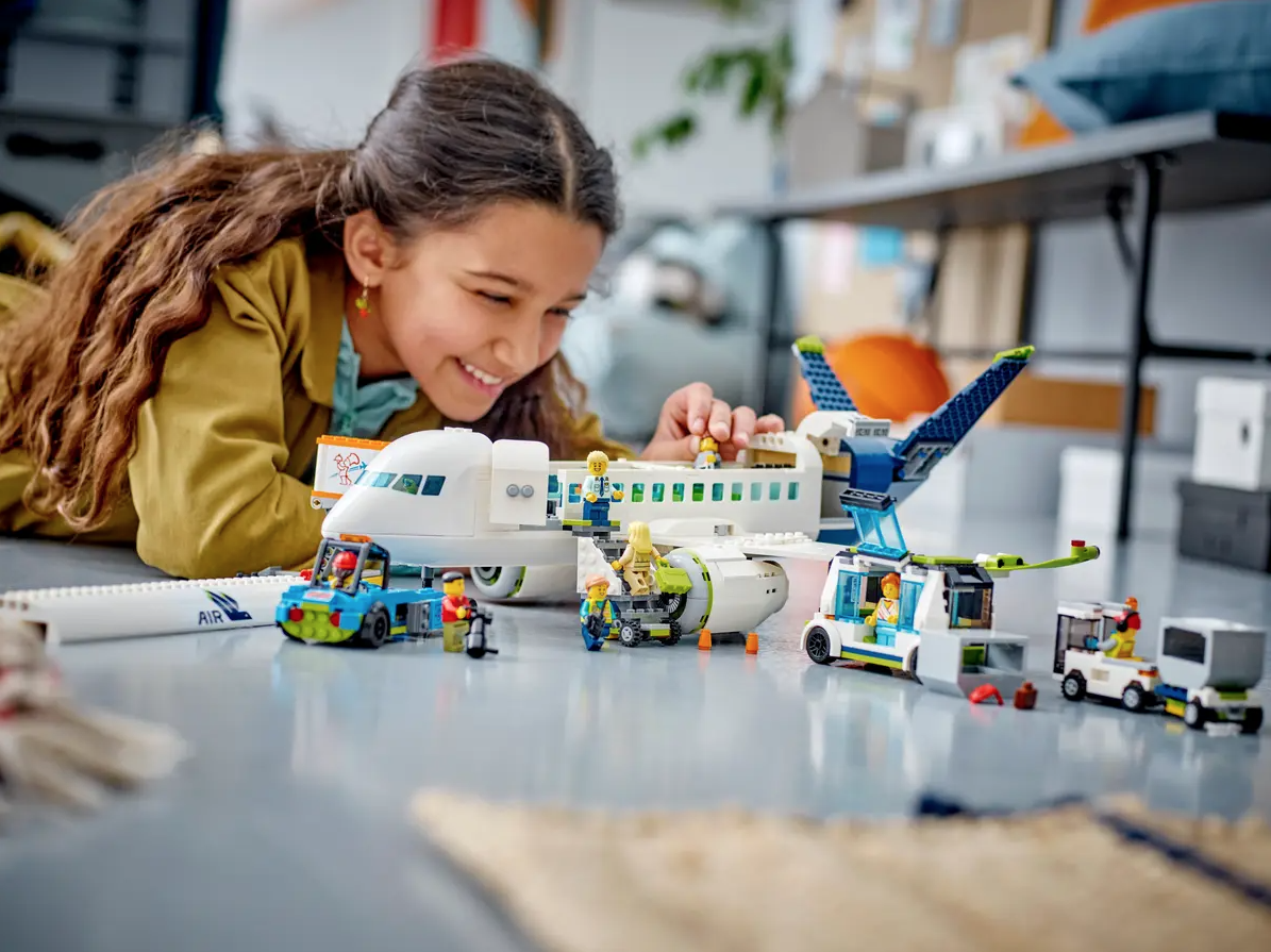LEGO City 60367 Passenger Airplane 5