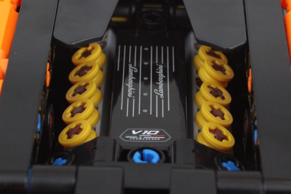 lego technic 42196 lamborghini huracan orange review 7 1024x683
