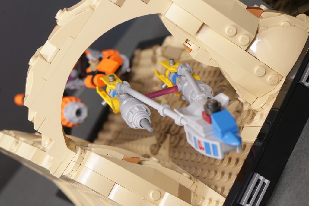 LEGO Star Wars 75380 Mos Espa Podrace Diorama review 12 1024x683
