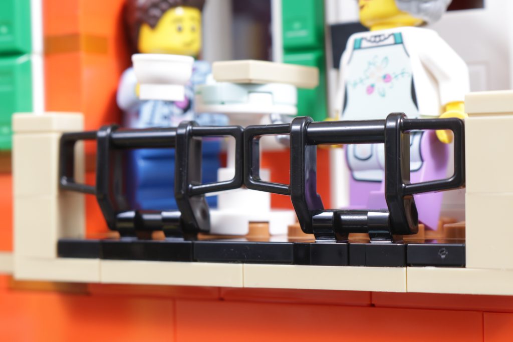 LEGO Ideas 21359 Italian Riviera review 84 1024x683