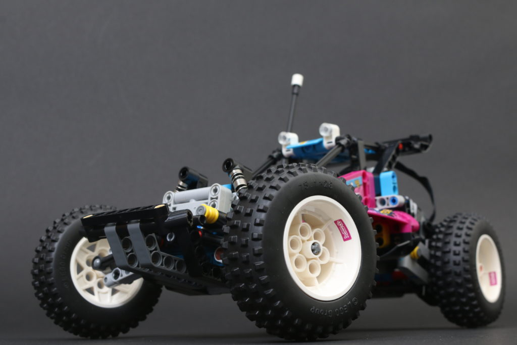 LEGO Technic 42124 Off Road Buggy review 9