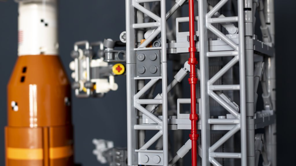LEGO 10341 NASA Artemis Space Launch System 36 1024x576