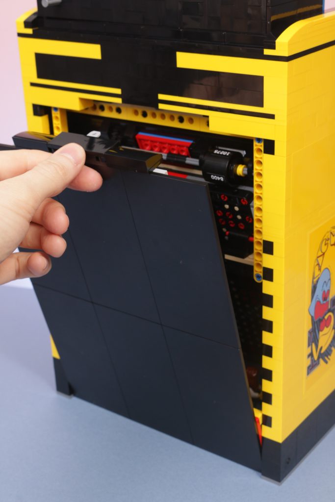 We rebuilt LEGO Icons 10323 PAC MAN Arcade review and gallery 12 683x1024