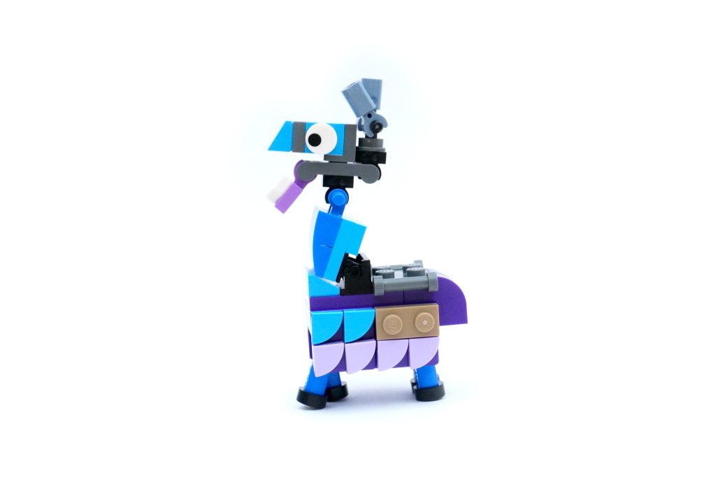 LEGO Fortnite Llama mini build 03 1024x683