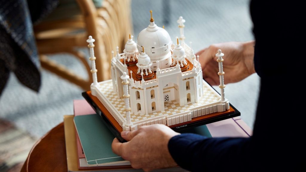 LEGO Architecture 21056 Taj Mahal featured resized 1024x576