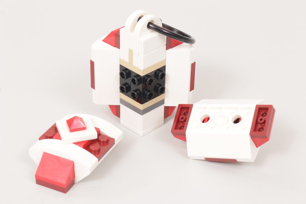 LEGO 40604 Christmas Decor Set gift with purchase review 8 1024x683