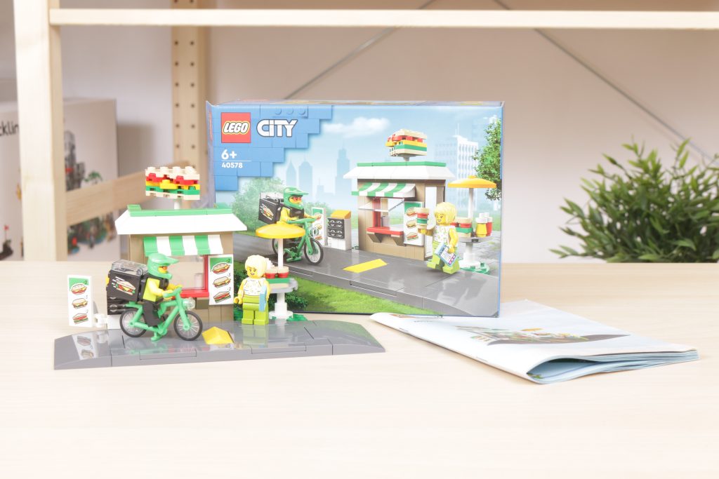 LEGO CITY 40578 Sandwich Shop gift with purchase review 1 1024x683