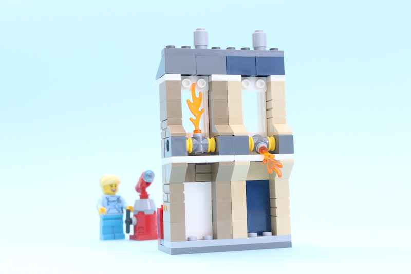 LEGO 40393 LEGOLAND Fire Academy review 2