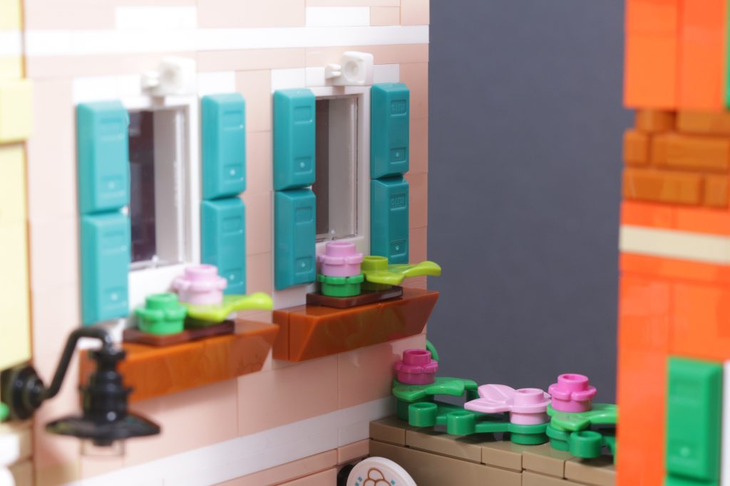 LEGO Ideas 21359 Italian Riviera review 20 1024x683