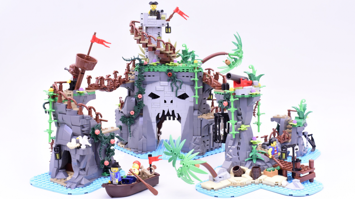 Three LEGO BrickLink Designer Program Series 2 sets still available to pre-order